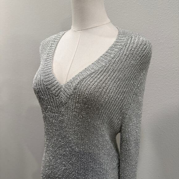 Chico’s Gray Heavyweight V Neck Sweater Size 2 Large Drapey Cozy Rib Knit Winter - Picture 4 of 8